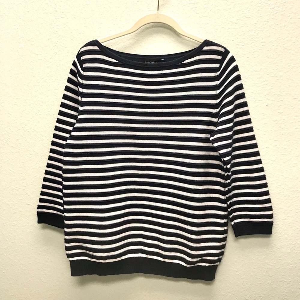 Sz M Banana Republic Blue & White Striped Sweater